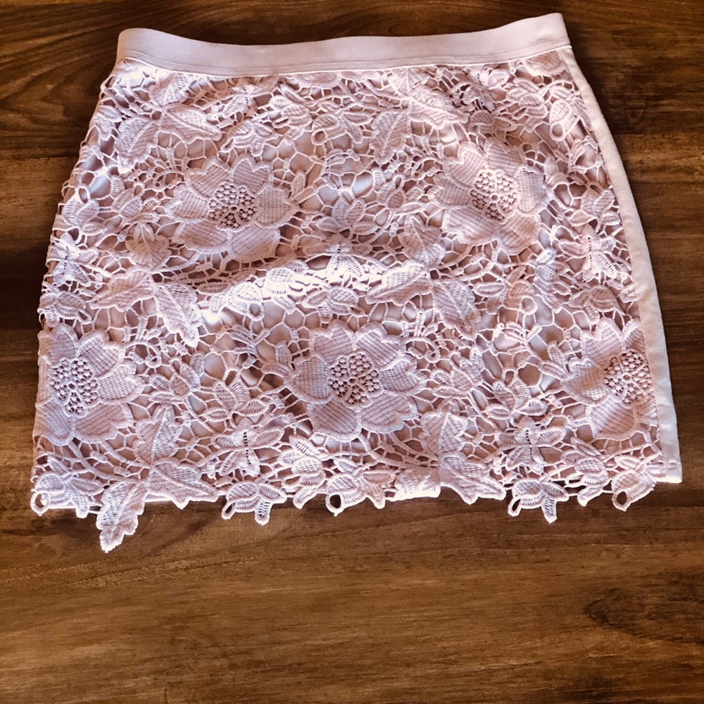 American Eagle Pink Mini Skirt: Size 8